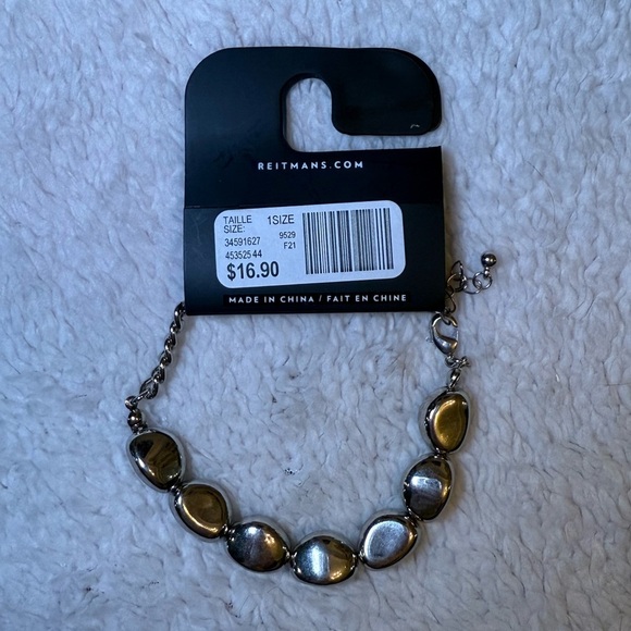 Reitmans- Sliver Bracelet - Picture 3 of 3